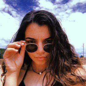 Meet your Posher, Jenny